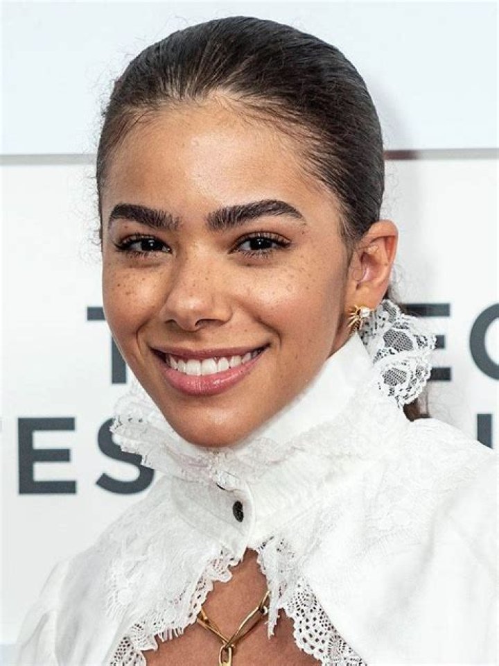 Antonia Gentry (Actress) Wiki, Bio, Age, Height, Weight, Measurements, Net Worth, Boyfriend, Facts