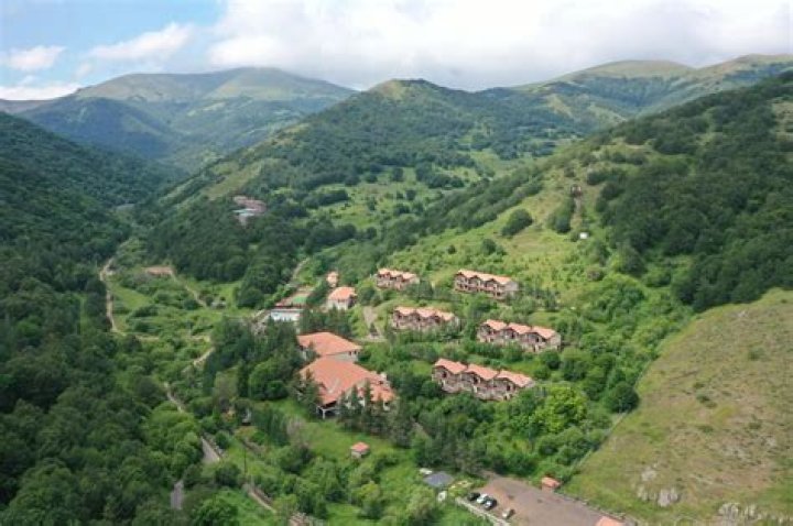 Apricot Aghveran Resort, Arzakan, Armenia