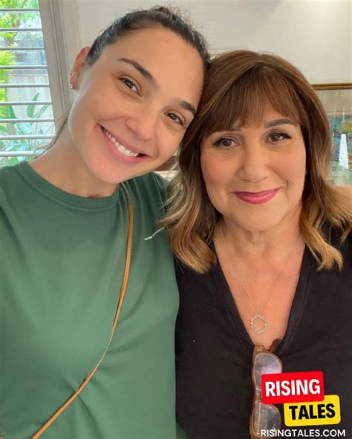 Dana Gadot Height, Weight, Net Worth, Age, Birthday, Wikipedia, Who, Nationality, Biography