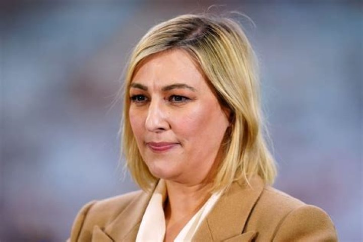Is Kelly Dalglish Cates Pregnant? Everything To Know About The Sky Sports Presenter