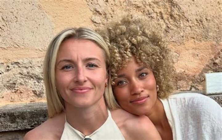 Jordan Nobbs Partner Or Husband – Is She Dating Leah Williamson?
