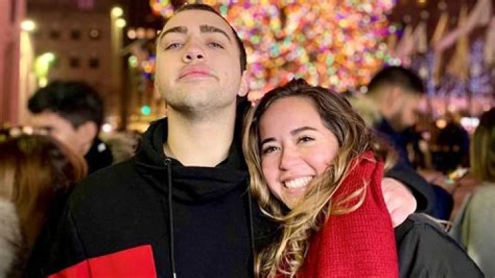 Meet Matthew Rinaudo AKA Mizkif On Twitch His Height And Dating History With Girlfriend Maya Higa Details