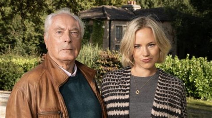 Natalie Anderson (Actress) Bio, Age, Height, Husband, Emmerdale and Net Worth.