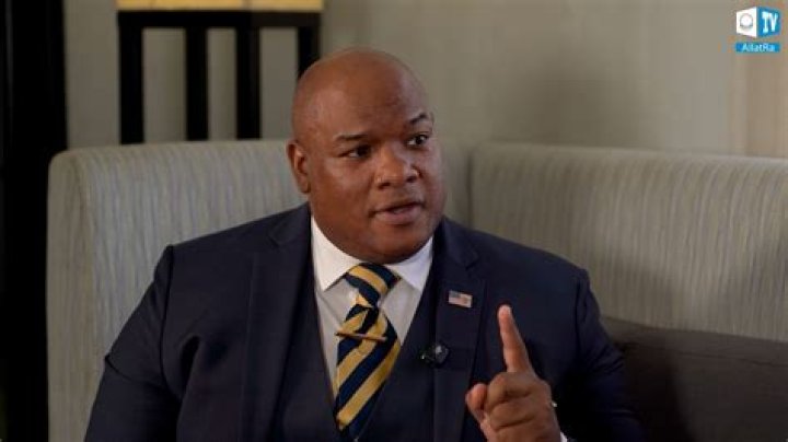 Pastor Mark Burns , Age, Wiki, Biography, , Wife, Net Worth – 10 Facts