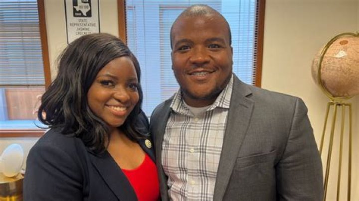 Taisha Walker Biography, Age, Height, Family, Husband, Education, KPRC and Net Worth