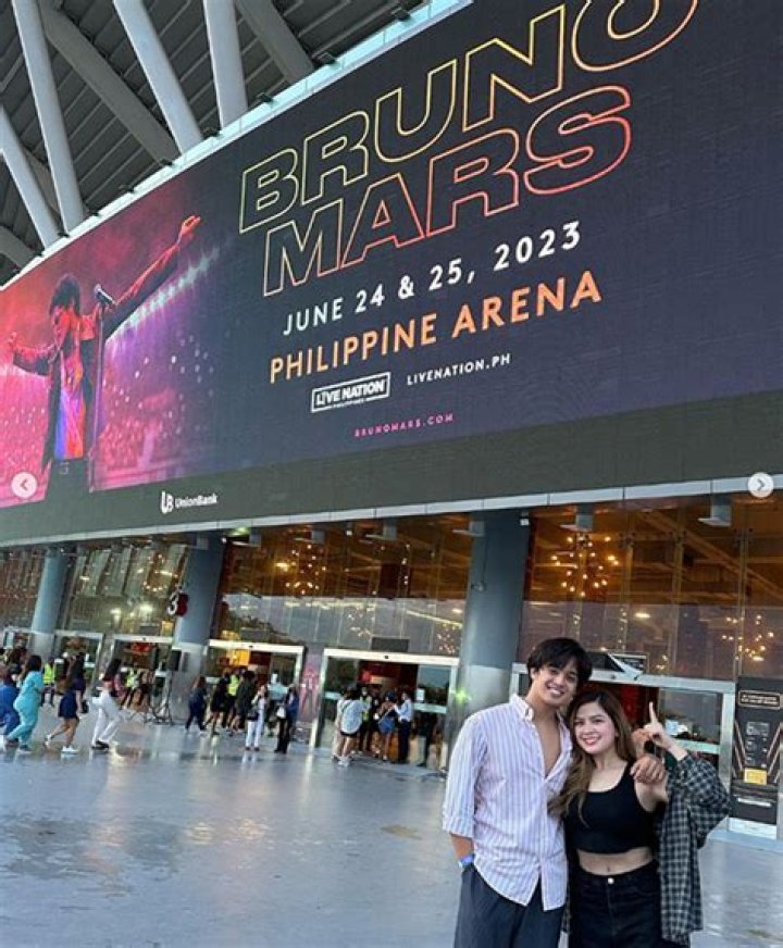 What nationality is Bruno? Is Bruno Mars Philippines?